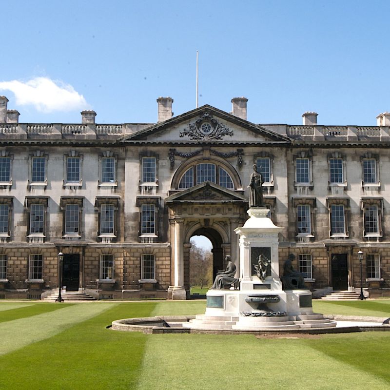 King's College London